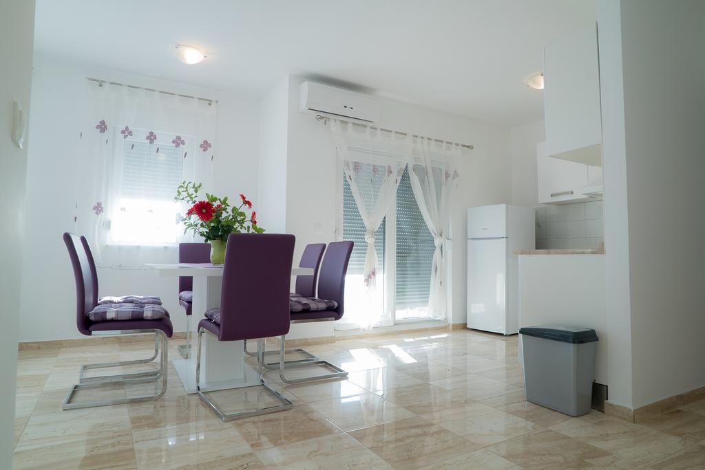 Apartmani Ruzica Makarska Buitenkant foto